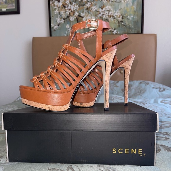 Sandals with sass - Picture 5 of 6